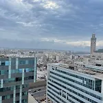 Superb Apartment On 14Th Floor With Jacuzzi