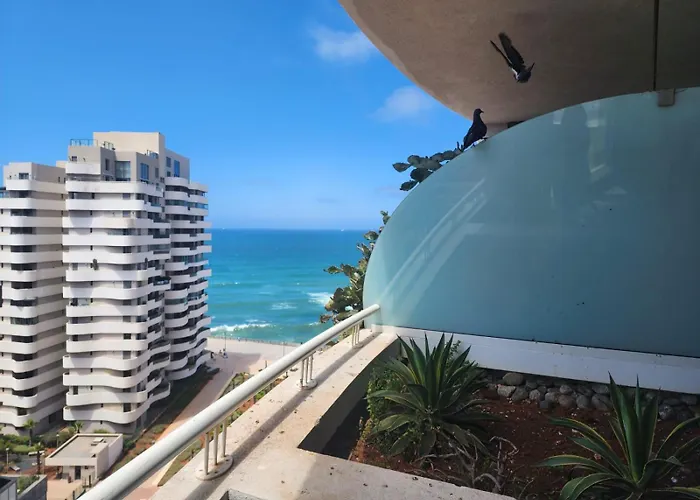 Superb Apartment On 14Th Floor With Jacuzzi